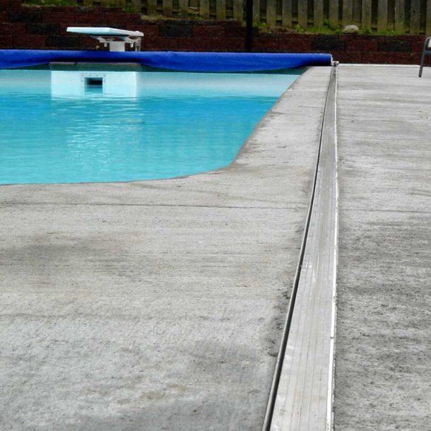 Pool Cover Track Options